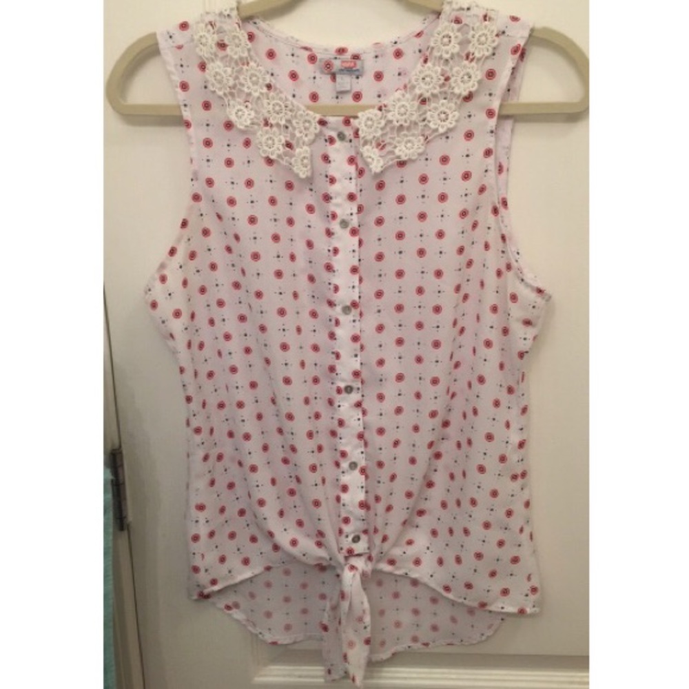 Flowy Button - Up Shirt